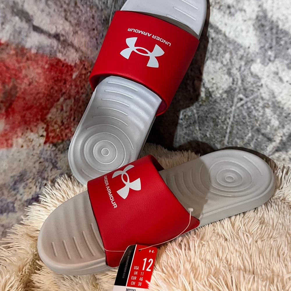 Under Armour ANSA FIX SL Red Slide Sandals and Gray Bottoms. $20